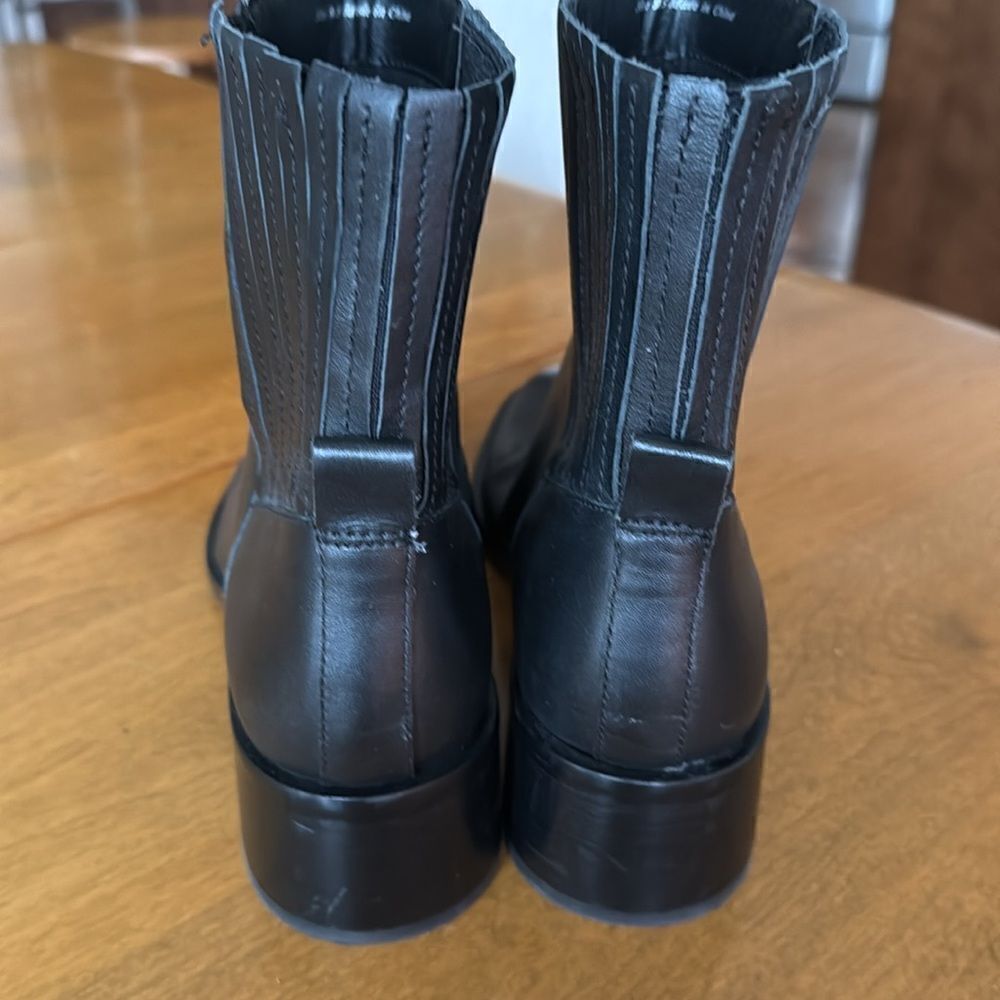 Dolce Vita boots - Picture 4 of 7